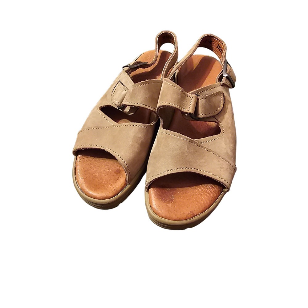 Dexter genuine leather size 7 sandals